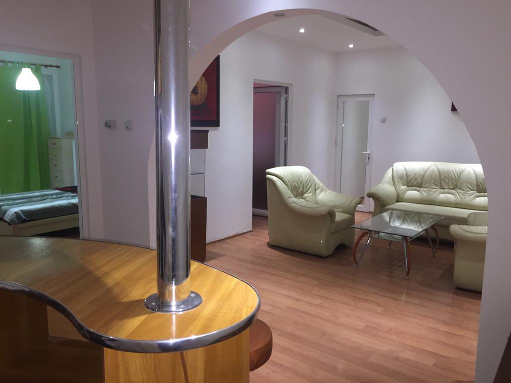 Apartament Unirii Centru Appartamento Bucarest Camera foto