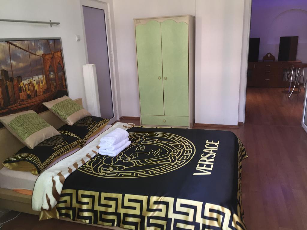 Apartament Unirii Centru Appartamento Bucarest Esterno foto