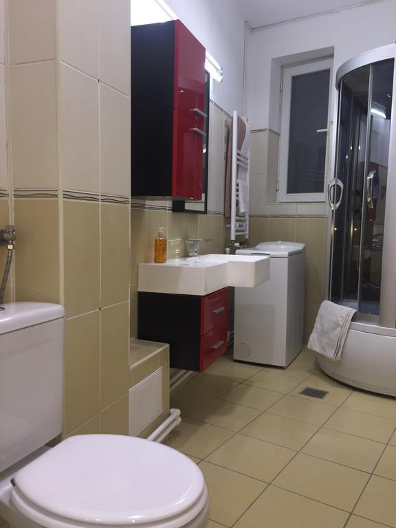 Apartament Unirii Centru Appartamento Bucarest Esterno foto